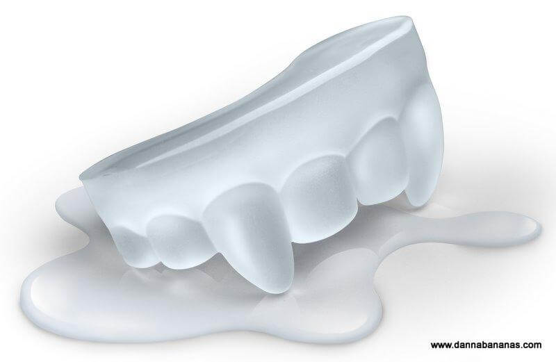 Cold Blooded Ice Cube Tray – spooky Halloween party barware