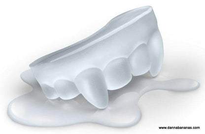 Cold Blooded Ice Cube Tray – spooky Halloween party barware