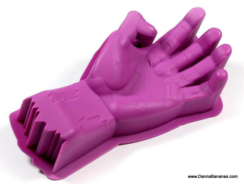 Zombie Hand Ice Cube Tray – creepy Halloween party idea
